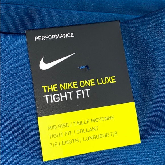 Nike Performance Tight - Picture 4 of 7
